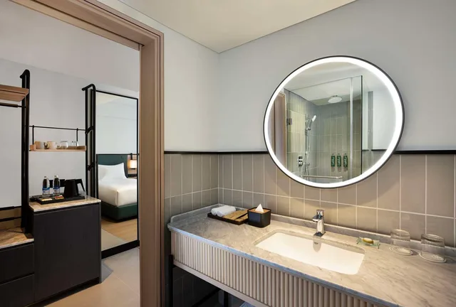 Room, King Bed, Terrace, Hilton Garden Inn Bali Nusa Dua 2/8