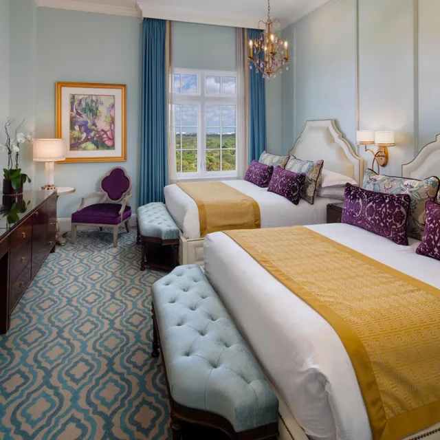 غرفة سوبيريور بسرير مزدوج، Biltmore Hotel 2/3