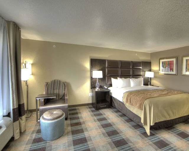 suite, Comfort Inn & Suites Fort Worth West I-30 NAS JRB 1/1