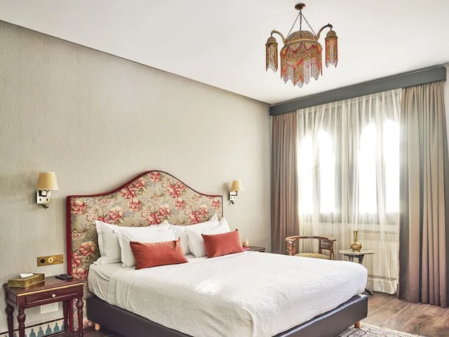 Senior, Family, Suite, 4 Beds, 2 King Beds، Dar Jasmine Hotel 1/5