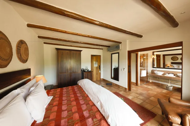 River, Lodge, Suite, King Bed، Kapama River Lodge 2/3