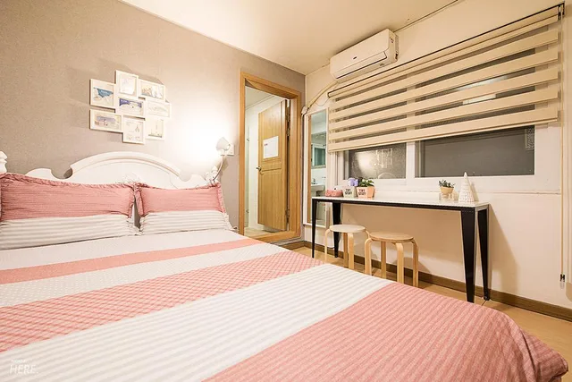 غرفة بسرير مزدوج بحمام خاص، Hongdae Style Guesthouse 1/2
