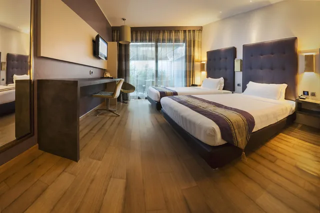 غرفة عائلية، Rome Airport Hotel Fiumicino 1/2