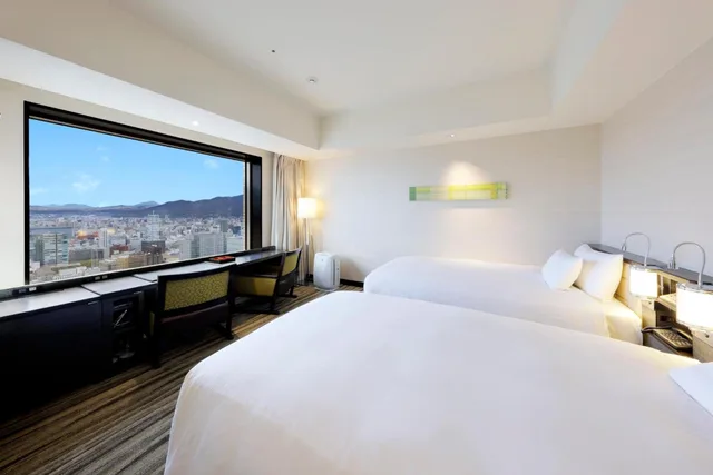 غرفة تنفيذية بسريرين منفصلين لغير المدخنين، JR Tower Hotel Nikko Sapporo 1/2