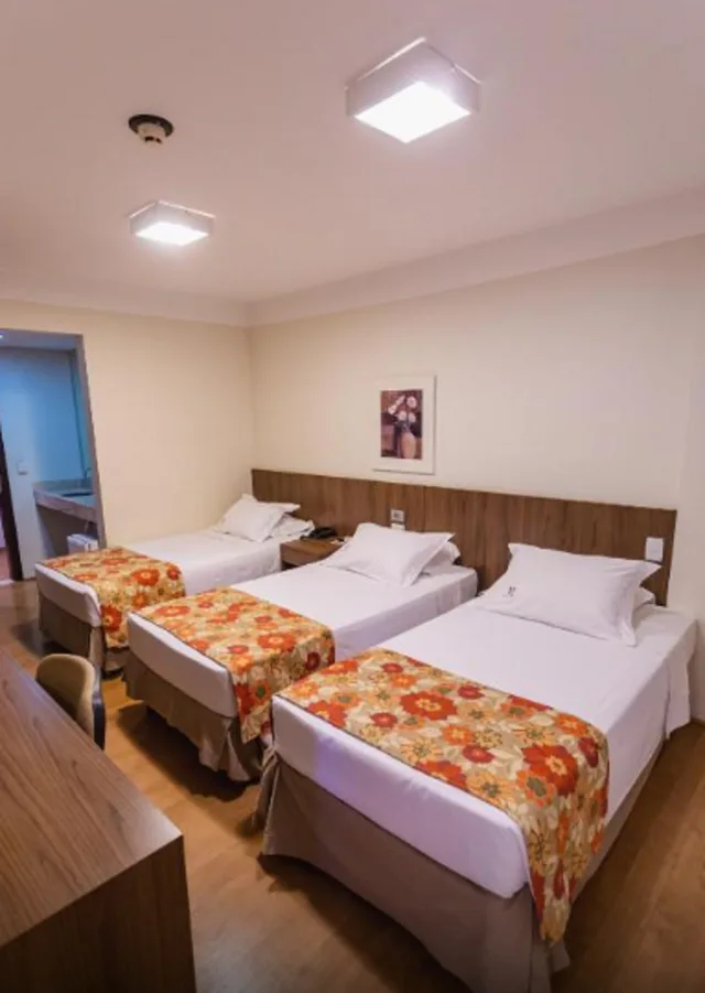 غرفة قياسية ثلاثية، JR Hotel Ribeirao Preto 1/2