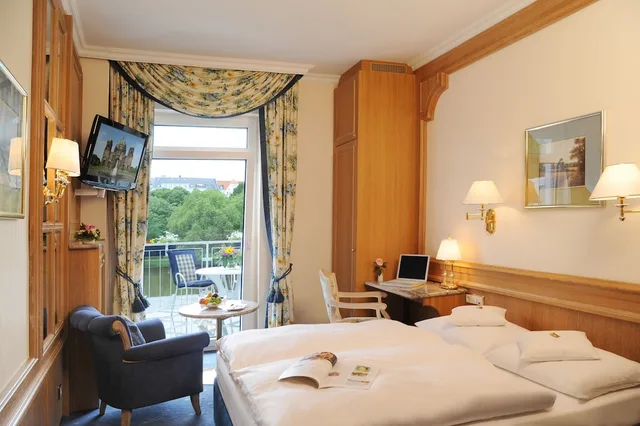 غرفة سوبيريور بسرير كوين بشرفة، Ringhotel Seehof Berlin 2/7