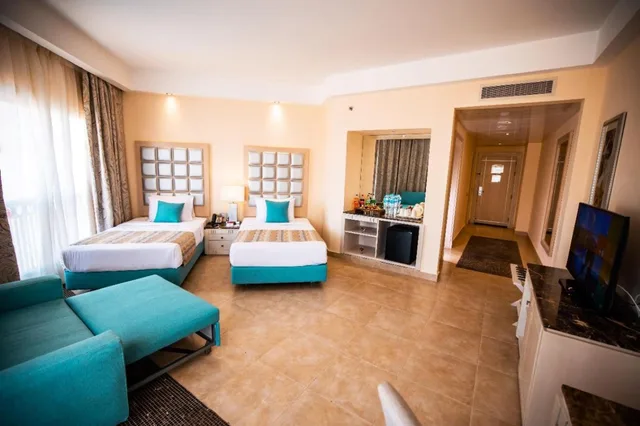 جناح عائلي، Tropitel Sahl Hasheesh 12/12