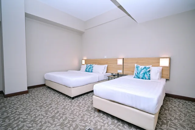 غرفة قياسية ثلاثية، Kingston Hotel 10 @ Bukit Jalil 2/4