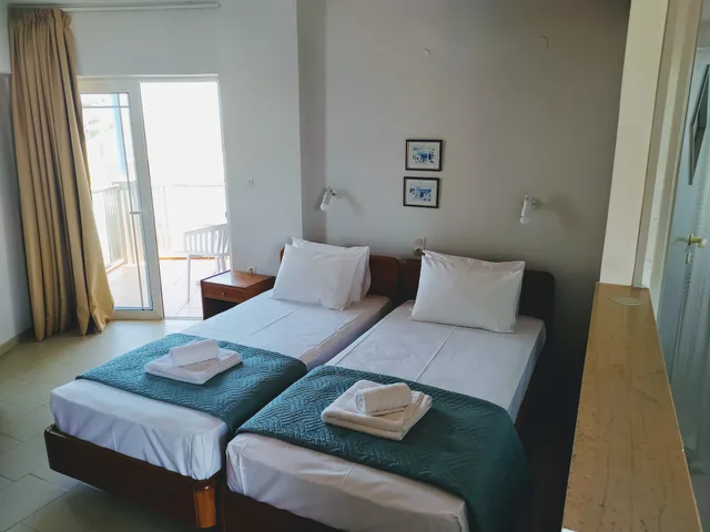 غرفة قياسية بسريرين منفصلين بإطلالة على البحر، Girogiali Beach Hotel 8/10