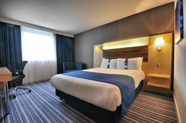 غرفة قياسية بسرير مزدوج، Holiday Inn Express Leigh - Sports Village 6/10