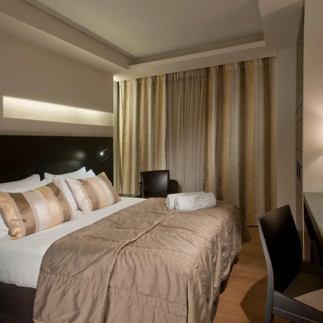 Standard, Double or Twin Bed, O and B Athens Boutique Hotel 6/10