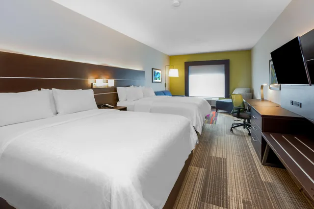 جناح بسريرين، Holiday Inn Express Hotel Suites Woodhaven 1/3