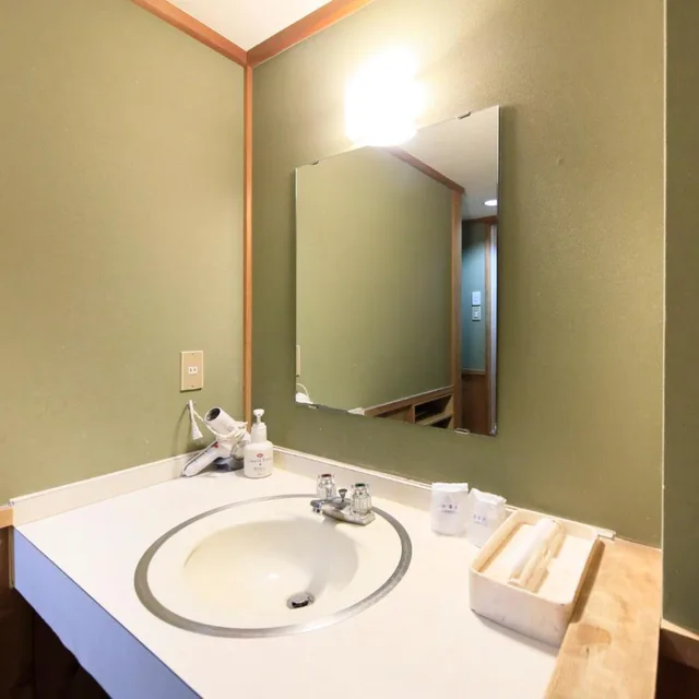 Japanese, Twin Beds, Lake View, Lakeland Hotel Mizunosato 5/7