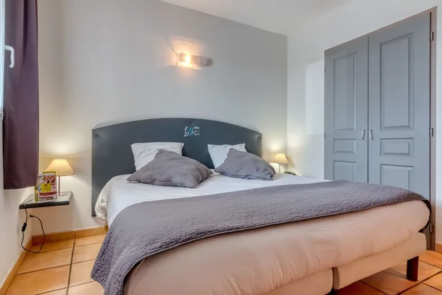 غرفة كومفورت بسرير مزدوج بشرفة بإطلالة، Hotel Les Ii Mas 3/5