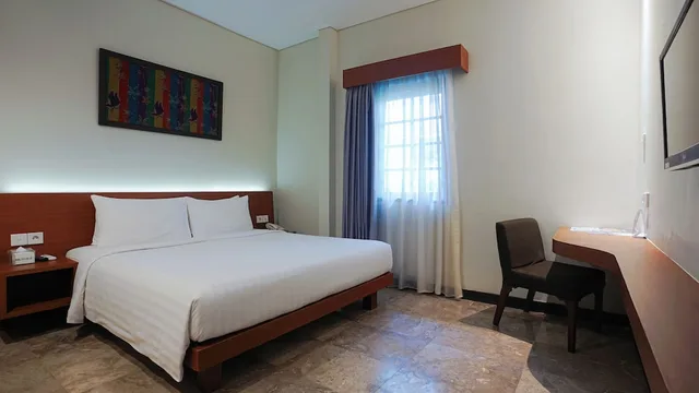 غرفة قياسية بسرير كوين، Grand Whiz Hotel Nusa Dua 4/10