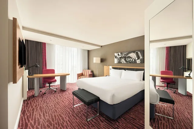 غرفة قياسية بسرير مزدوج، Holiday Inn Manchester Media City Uk 1/10