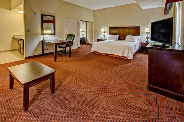 استوديو بسرير كينج، Hampton Inn And Suites Tulsa South Bixby 2/3