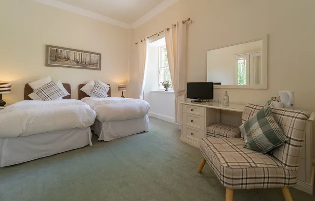 غرفة كبيرة بسريرين منفصلين، Bankton House Hotel 1/3