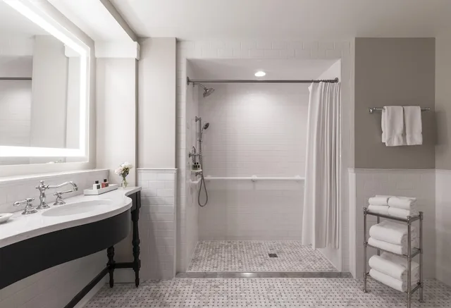 غرفة بريميوم بسريرين كوين لذوي الإعاقة، The Carolina Inn, a Destination by Hyatt Hotel 4/4