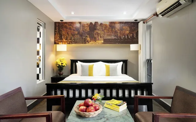 استوديو بسرير كوين بإطلالة على المسبح بشرفة، G&Z Urban Hotel 3/5