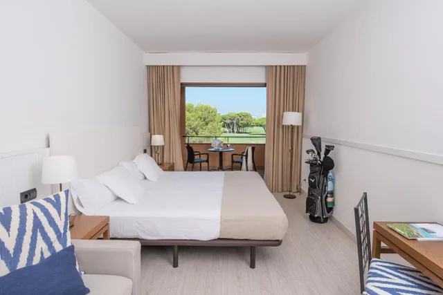 غرفة سوبيريور بسرير مزدوج، La Costa Golf and Beach Resort 2/4