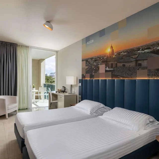Classic, Twin Beds, Side Sea View, Balcony, MERCURE RIMINI ARTIS 7/10