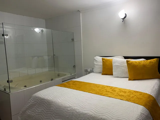 Real, Suite، Hotel Avenida 3 Real 1/3