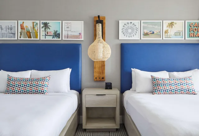 Room, 2 Queen Beds, The Waterfront Beach Resort, a Hilton Hotel 3/5