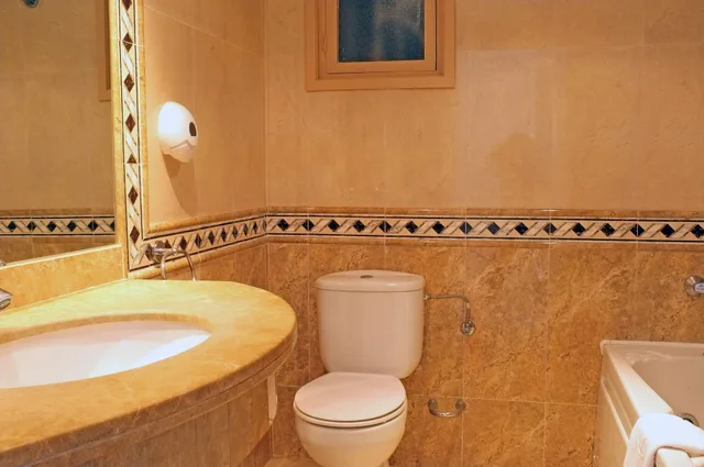 غرفة كلاسيكية سوبيريور بإطلالة على البحر بشرفة، Hotel Aromar 1/1