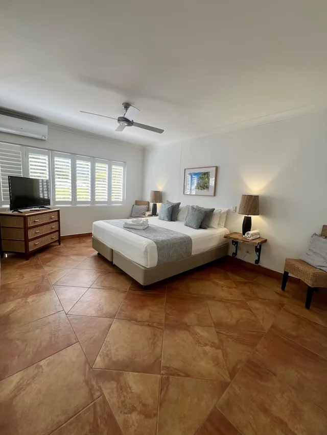 غرفة بإطلالة على الشاطئ بغرفتي نوم، Beachview Apartments at Villa Paradiso 2/6