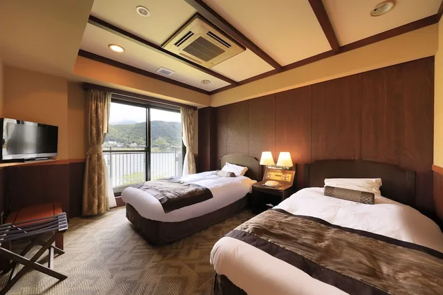 Suite, Twin Beds, 2 Murphy Beds, Outdoor Bath, East Building، Fuji Lake Hotel 2/2