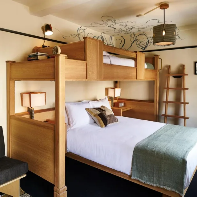 Room, Triple, Accessible, Freehand New York 4/6