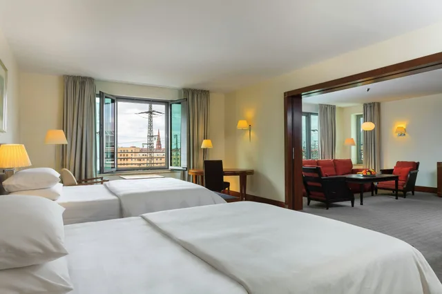غرفة، Sheraton Carlton Hotel Nuernberg 1/2