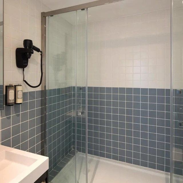غرفة سوبيريور ثلاثية، Timhotel Paris Gare Du Nord 8/8