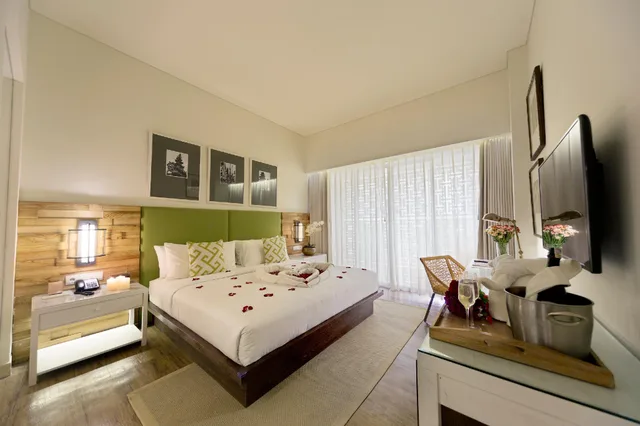 Deluxe, 2 King Beds, Pool Access، Bali Paragon Resort Hotel 1/2