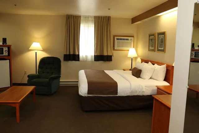 غرفة قياسية بسرير كينج، Motel6 Minot, ND 4/8