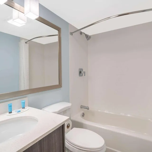 غرفة بسريرين كوين، Gatlinburg River Inn 6/8