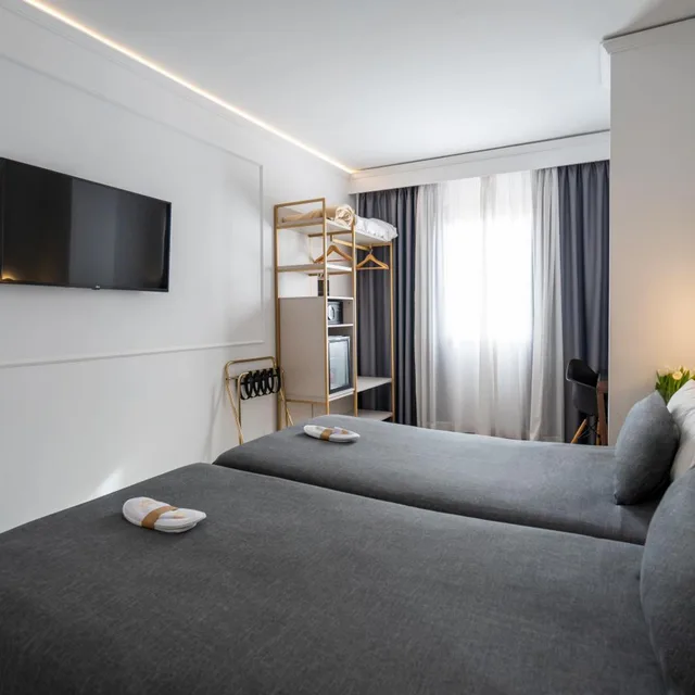 Room, Double or Twin Bed, Hotel Conqueridor Ex Medium 6/10