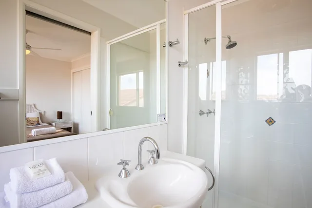 شقة بسرير كوين وسريرين فرديين بـ3 غرف نوم، COOLUM BEACH GETAWAY RESORT 3/4
