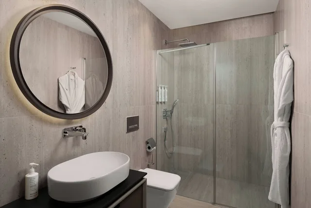 شقة بسرير كينج بإطلالة على المدينة بغرفة نوم واحدة مع أريكة، Marriott Executive Apartments Antalya 6/8