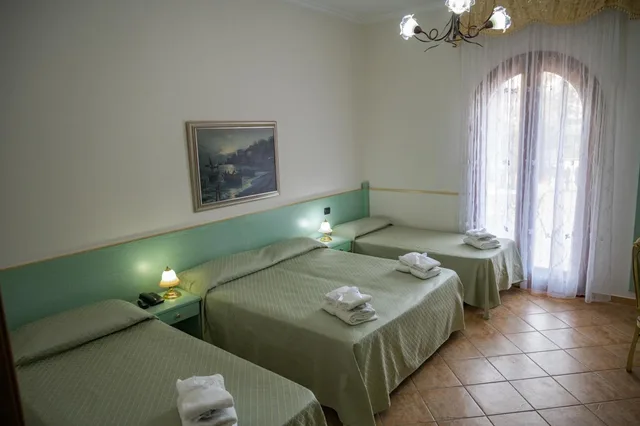 Economy, Quadruple, Villa Le Zagare Relais & SPA 1/6
