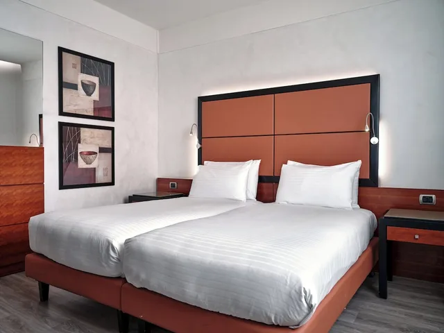 غرفة قياسية بسريرين منفصلين، Crowne Plaza Milano Malpensa Airport 3/10