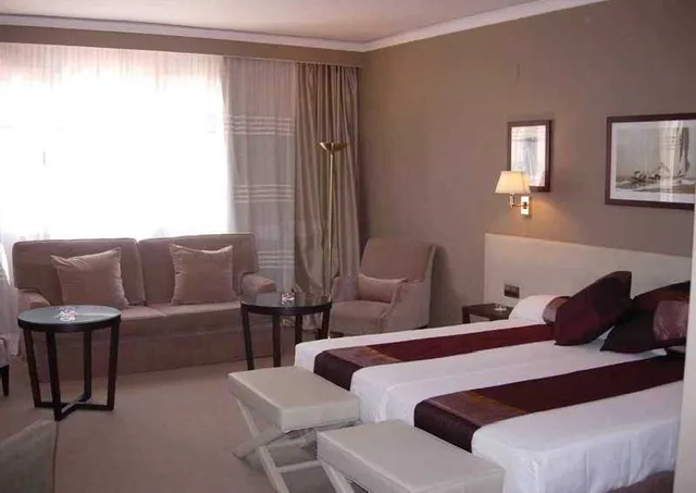 غرفة بسرير مزدوج، Hotel Conqueridor Ex Medium 1/2