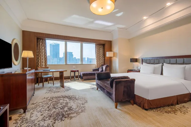 غرفة سوبيريور ديلوكس بإطلالة، Wuhan Jin Jiang International Hotel 2/2