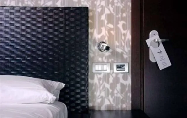 غرفة قياسية بسرير كوين، Mh Design Hotel 3/3