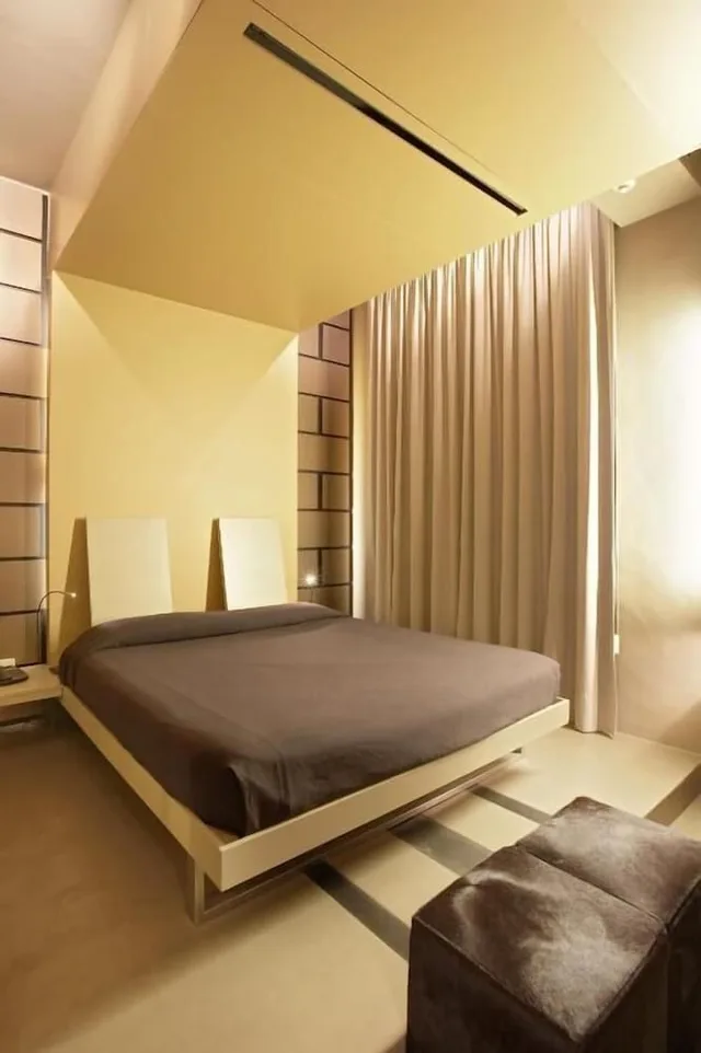 غرفة ثلاثية بسرير كوين مع أريكة، Art Hotel Boston 1/2
