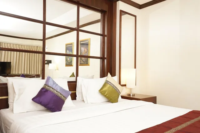 جناح بريميير بسرير مزدوج، GRAND BUSINESS INN 1/10