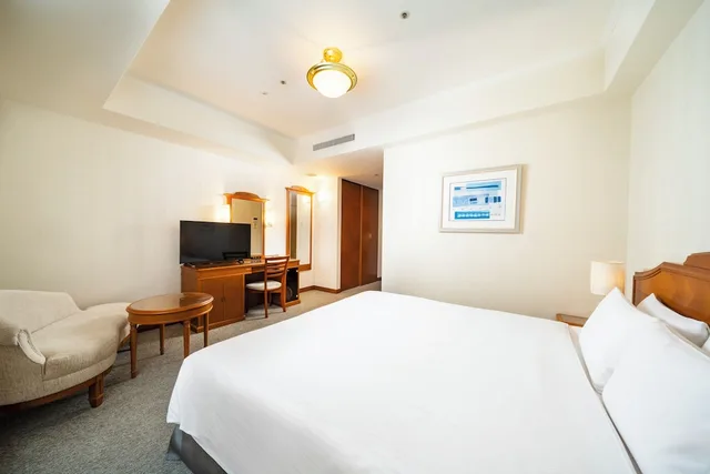 Universal, Superior, King Bed، KOKO HOTEL Osaka Shinsaibashi 1/5