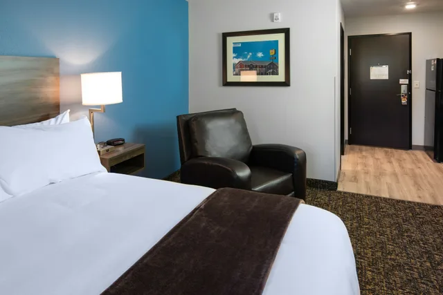 غرفة بسرير كوين لذوي الإعاقة، My Place Hotel-Portland East, OR 1/5