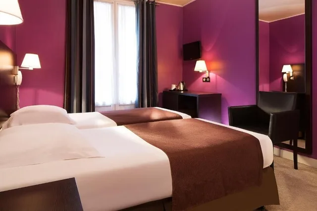 غرفة سوبيريور بسريرين منفصلين، HOTEL SOPHIE GERMAIN 1/6